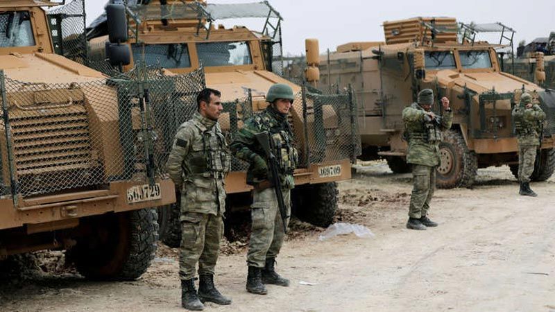 تركيا تعزز وجودها العسكري قرب سوريا تزامنا مع الانسحاب الأمريكي