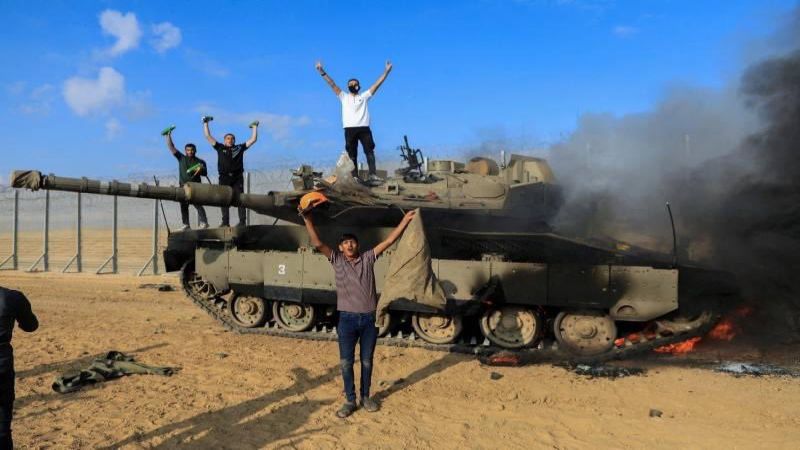 المعركة البرية في غزة: القيود والسيناريوهات في ظل تصدّع إرادة القتال