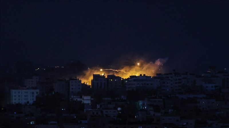 فلسطين المحتلّة: طائرات الاحتلال تشن سلسلة غارات عنيفة على مدينة رفح جنوب قطاع غزّة