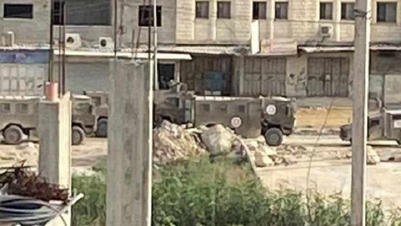 فلسطين المحتلة: الاحتلال ينقل عدداً من الجنود المصابين من داخل مخيم نور شمس 