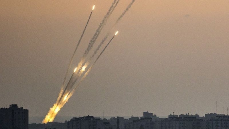 إعلام العدو: إطلاق صاروخين من قطاع غزة تجاه أسدود