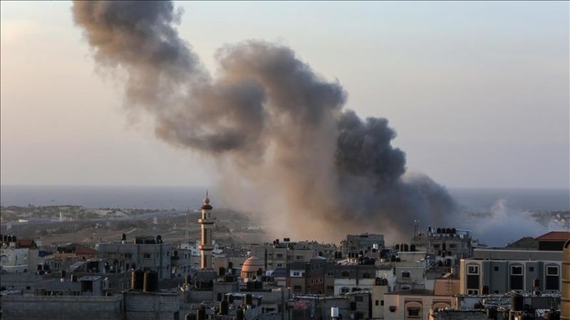 فلسطين المحتلة: 3 شهداء بينهم طفلان إثر قصف صهيوني استهدف منزلًا شرقي مدينة رفح