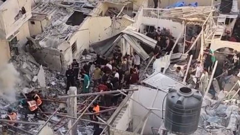  فلسطين: 6 شهداء باستهداف العدو منزلاً في مخيم يبنا جنوب رفح 