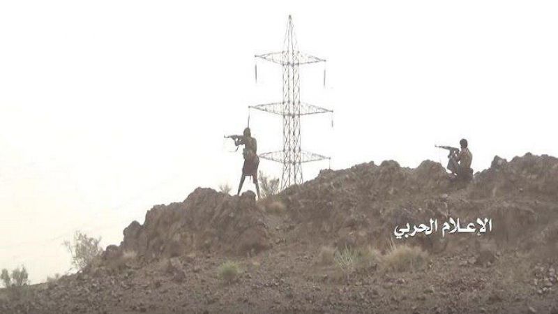 اليمن: مقتل عدد من مرتزقة العدوان في هجوم على مواقعهم بالوازعية وتدمير آليتين لهم في الجوف