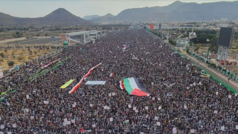بمظاهرات مليونية.. اليمنيون يجددون الدعم لغزة والجاهزية لنصرة الشعب الفلسطيني