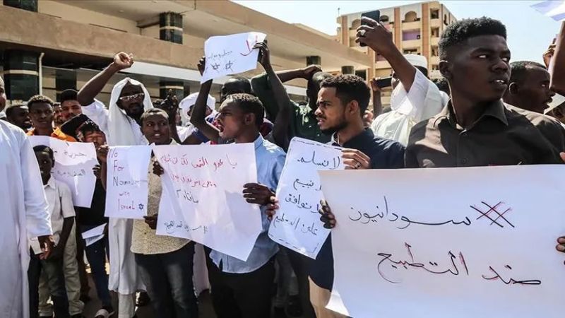&quot;سودانيون ضدّ التطبيع&quot; يرفضون بثّ قناة إسرائيلية من بورتسودان ويوجّهون رسالة للمقاومة الفلسطينية