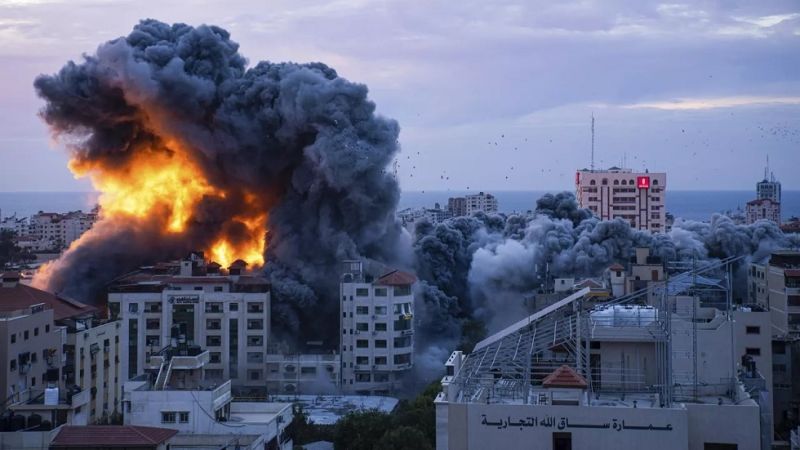 فلسطين: 22 شهيداً وعشرات الجرحى بغارات صهيونية استهدفت عدة منازل في رفح ومدينة غزة