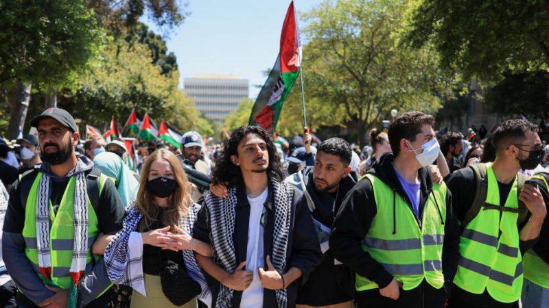 أميركا: تَواصل الاعتصام في جامعة كاليفورنيا للمطالبة بوقف حرب الإبادة على غزّة