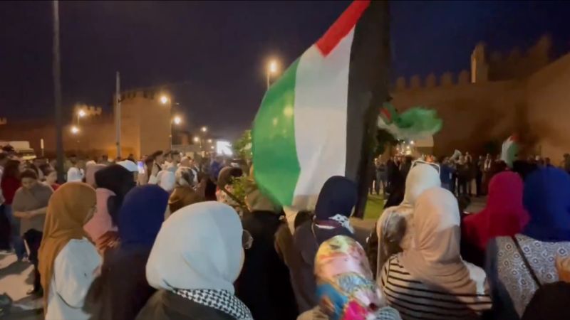 مسيرة حاشدة في العاصمة المغربية نصرةً لغزّة وتنديدًا بالتطبيع مع العدوّ